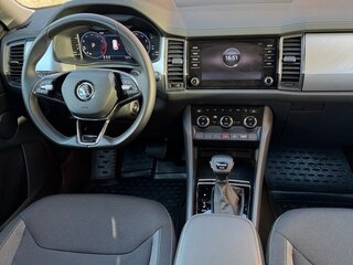 2024 Skoda Kodiaq I Рестайлинг, чёрный, 4600000 рублей, вид 4
