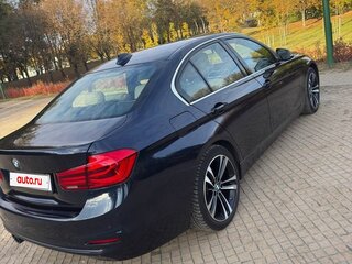 2017 BMW 3 серии 330i VI (F3x) Рестайлинг, синий, 1890000 рублей, вид 4