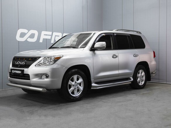 2008 Lexus LX 570 III, серебристый