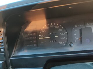 1986 Toyota Sprinter V (E80), белый, 200000 рублей, вид 4