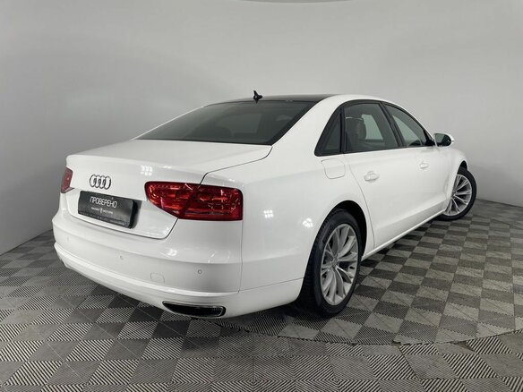 2011 Audi A8 Long III (D4), белый, 2750000 рублей - вид 3