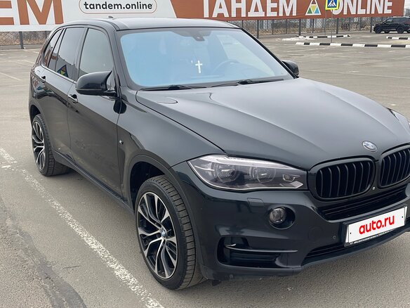 2014 BMW X5 40d III (F15), чёрный, 3150000 рублей - вид 2