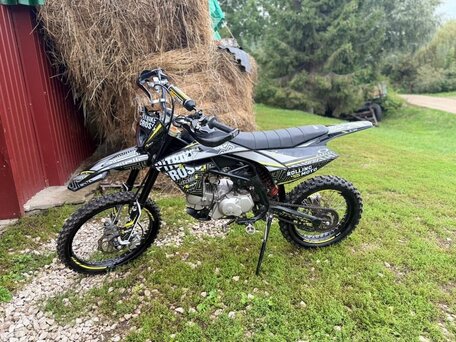 2024 GR GR-X, чёрный, 80000 рублей, вид 2