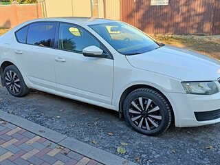 2014 Skoda Octavia III (A7), белый, 1020000 рублей, вид 2