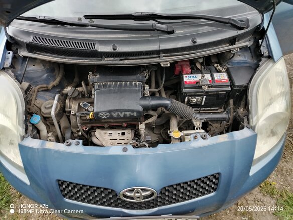 2008 Toyota Yaris Multimode II, серый, 610000 рублей - вид 14