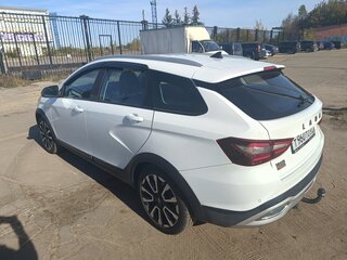 2024 Lada (ВАЗ) Vesta SW Cross I Рестайлинг (NG), белый, 1500000 рублей, вид 5
