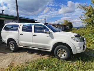 2010 Toyota Hilux VII, белый, 1700000 рублей, вид 4