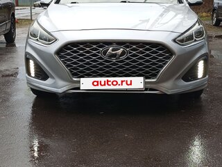 2019 Hyundai Sonata VII (LF) Рестайлинг, серый, 1450000 рублей, вид 3