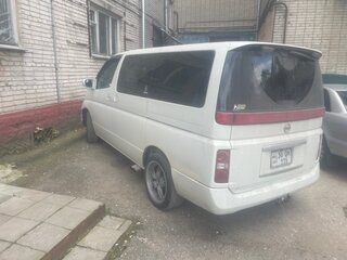2004 Nissan Elgrand II (E51), белый, 500000 рублей, вид 5