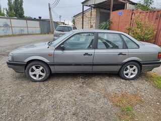 1992 Volkswagen Passat B3, серый, 270000 рублей, вид 2