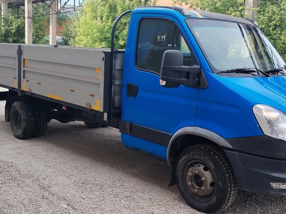 2014 Iveco Daily, синий, 1800000 рублей - вид 8
