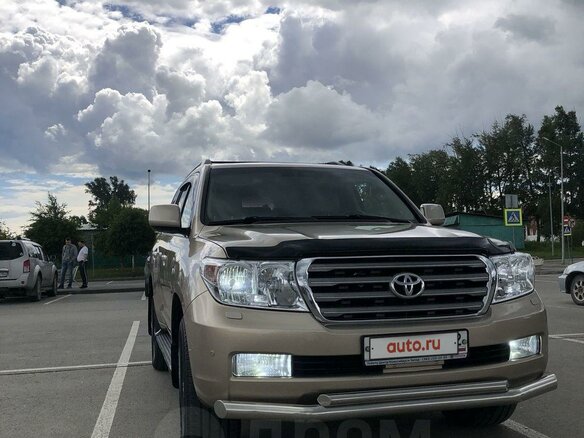 2007 Toyota Land Cruiser 200 Series, золотистый, 3400000 рублей - вид 2