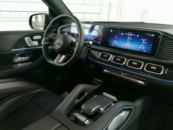 2025 Mercedes-Benz GLS 450 II (X167) Рестайлинг, чёрный, 22454000 рублей - вид 22