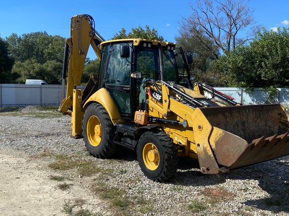 2012 Caterpillar 428, золотистый, 6100000 рублей