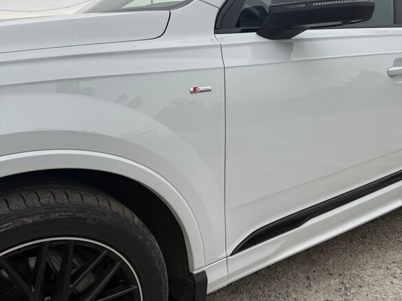 2020 Audi Q7 45 TDI II (4M) Рестайлинг, белый, 8350000 рублей - вид 11