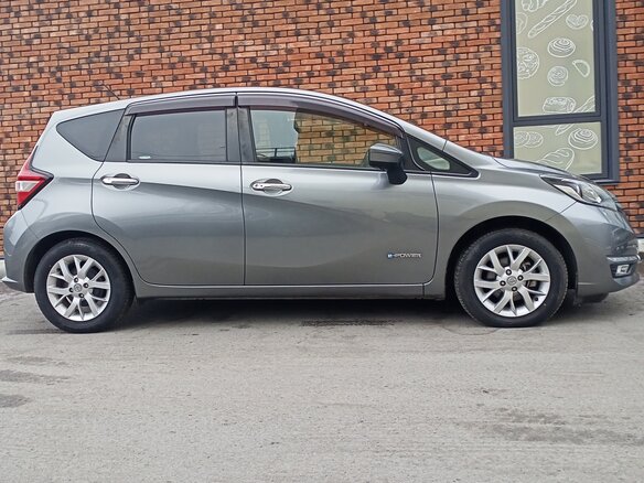 2016 Nissan Note e-Power II Рестайлинг, серый, 1250000 рублей - вид 6
