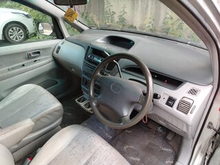2000 Toyota Nadia, серебристый, 399999 рублей, вид 3