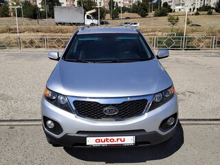 2010 Kia Sorento II, серебристый, 1400000 рублей, вид 2