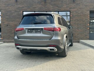 2019 Mercedes-Benz GLS 400 d II (X167), серый, 7800000 рублей, вид 4