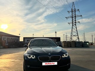 2011 BMW 5 серии 523i VI (F10/F11/F07), серый, 1700000 рублей, вид 3