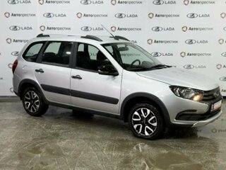 2025 Lada (ВАЗ) Granta Cross I Рестайлинг, серебристый, 1246000 рублей, вид 3