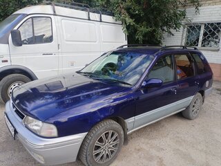 1997 Nissan Wingroad I (Y10), синий, 225000 рублей, вид 2