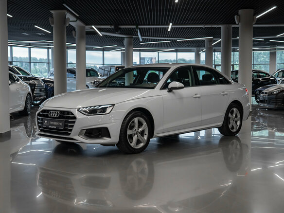 2020 Audi A4 40 TFSI V (B9) Рестайлинг, белый