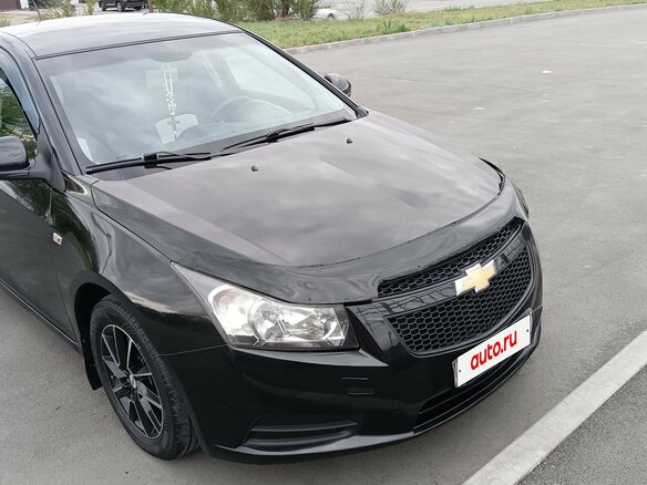 2011 Chevrolet Cruze I, чёрный, 640000 рублей - вид 1