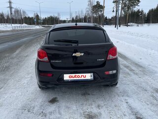 2013 Chevrolet Cruze I Рестайлинг, коричневый, 700000 рублей, вид 4
