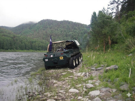 2002 ГАЗ 59037, зелёный, 8200000 рублей, вид 4