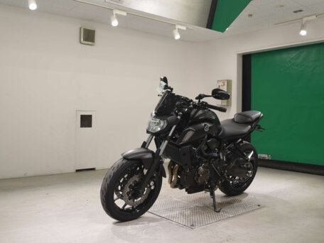 2020 Yamaha MT-07 (FZ-07), чёрный, 580000 рублей, вид 1