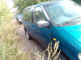 1991 Nissan Serena I (C23), зелёный, 135000 рублей, вид 3