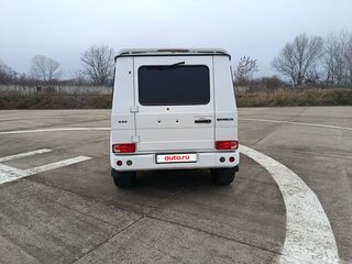 2001 Mercedes-Benz G-Класс 400 II (W463), белый, 2400000 рублей, вид 3