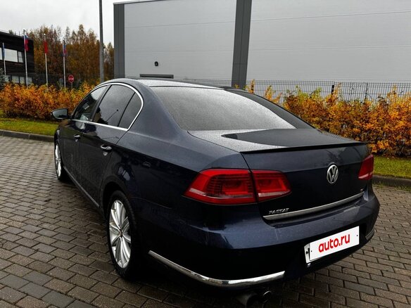 2014 Volkswagen Passat B7, синий, 1199000 рублей - вид 6
