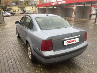 2000 Volkswagen Passat B5, голубой, 400000 рублей, вид 3