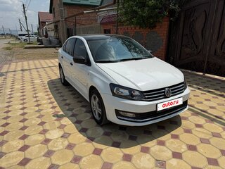 2020 Volkswagen Polo V Рестайлинг, белый, 850000 рублей, вид 3
