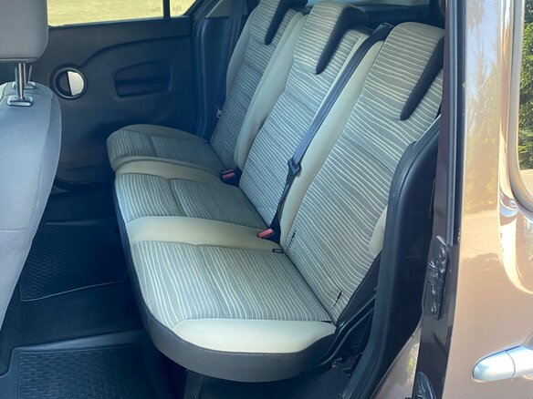 2012 Renault Kangoo II, коричневый, 950000 рублей - вид 15
