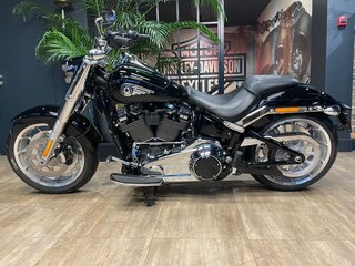 2025 Harley-Davidson Fat Boy, чёрный, 3850000 рублей, вид 4