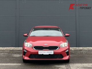 2018 Kia Ceed II Рестайлинг, красный, 1485000 рублей, вид 2