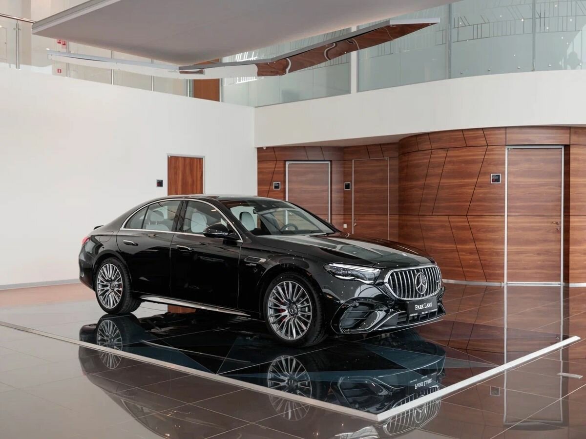 Открыть фотографии: Mercedes-Benz E-Класс AMG VI (W214)