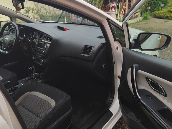 2015 Kia Ceed II, белый, 1150000 рублей - вид 5