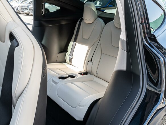 2024 Tesla Model X Plaid I Рестайлинг, чёрный, 12419000 рублей - вид 15