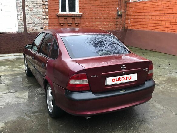 1997 Opel Vectra B, пурпурный, 150000 рублей - вид 4