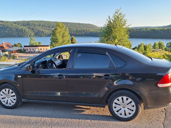 2012 Volkswagen Polo V, чёрный, 520000 рублей - вид 15