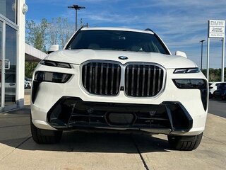 2025 BMW X7 40i I (G07) Рестайлинг, белый, 12385509 рублей, вид 3