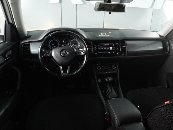 2018 Skoda Kodiaq I, белый, 2319000 рублей - вид 5