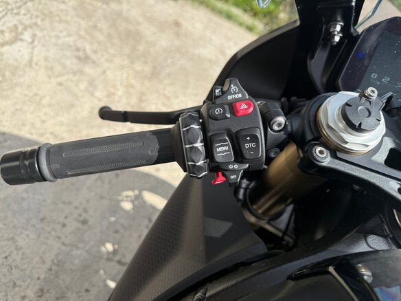 2023 BMW S 1000 RR, чёрный, 2500000 рублей - вид 5