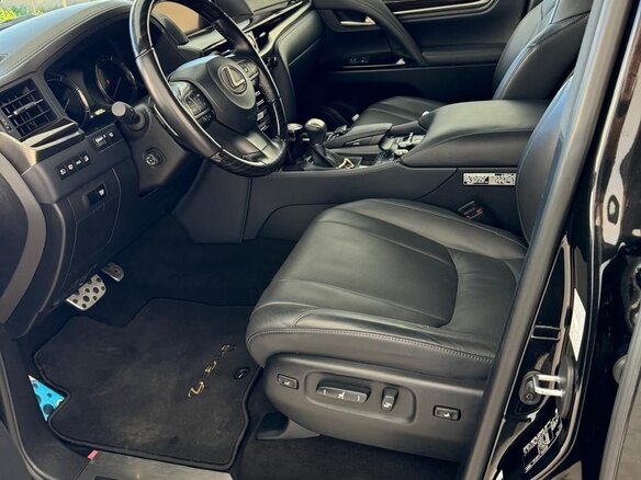 2018 Lexus LX 570 III Рестайлинг 2, чёрный, 10000000 рублей - вид 6