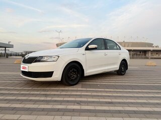 2019 Skoda Rapid I Рестайлинг, белый, 1080000 рублей, вид 1