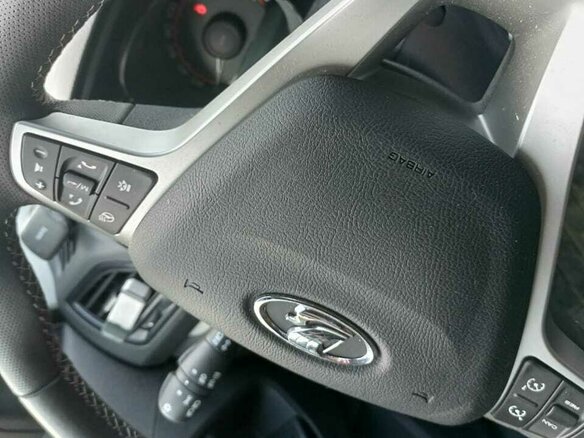 2020 Lada (ВАЗ) Vesta I, чёрный, 1400000 рублей - вид 31